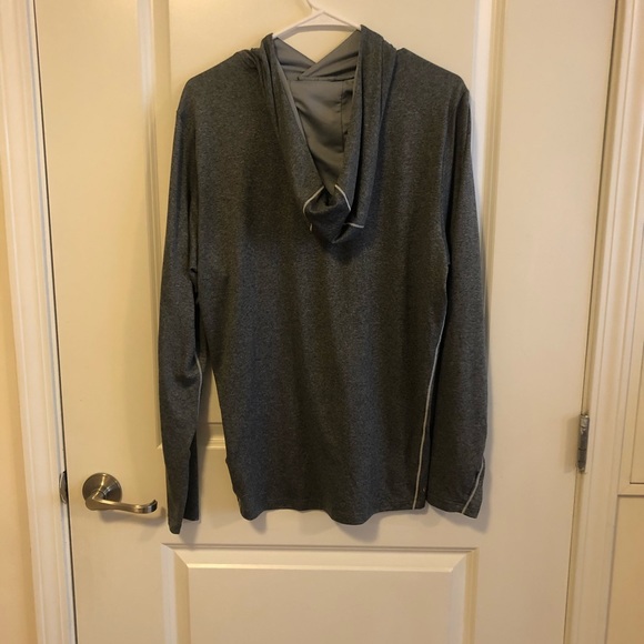 North face dry fit long sleeve shirt - Picture 2 of 2